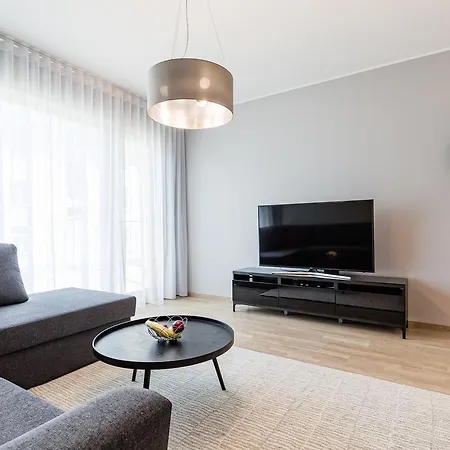 Apartamento Goodson & Red Pronksi Tallin