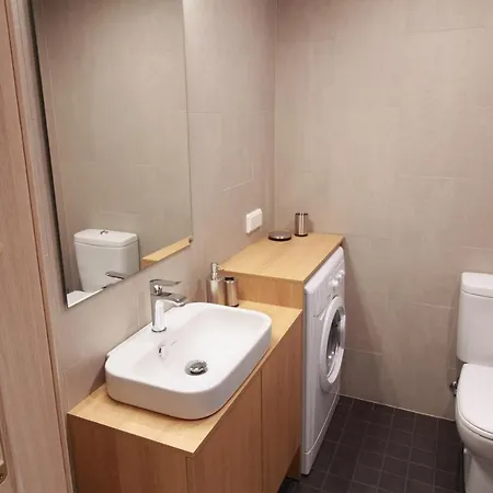 Apartamento Goodson & Red Pronksi Tallin
